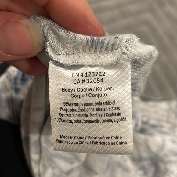 One September flowy top - Picture 5 of 5